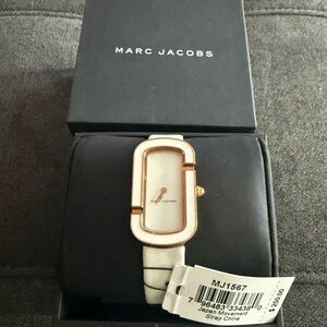 Marc Jacobs Leather with Gold-Trimmed White Watch